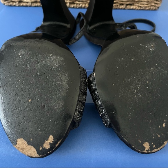 Black high heels - Picture 6 of 6